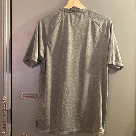 RBX X-Train X-Dri Short Sleeve Shirt in Size M EUC - Picture 2 of 4